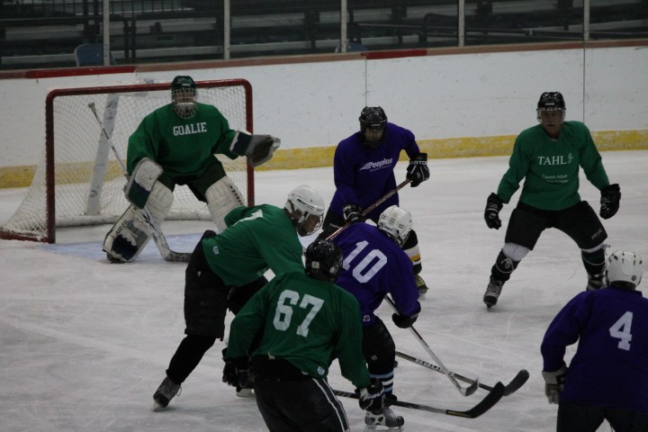 Perfectly set up in front of the net!