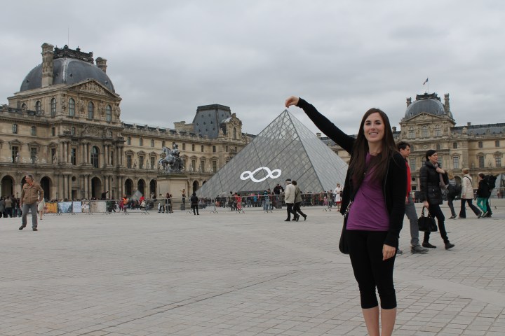 As we were walking around the promenade in front of the Louvre, my mom asked, "How come people keep doing that funny pose with their hands??"  She didn't get what they were doing doing haha!