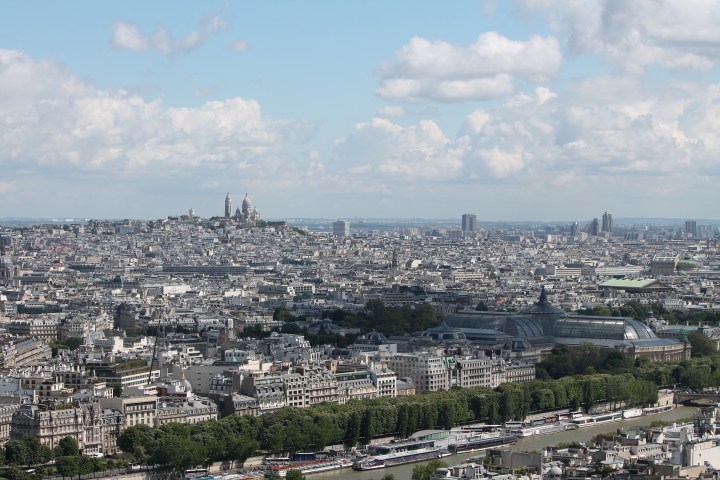 Looking northeast toward Le Sacre Coeur