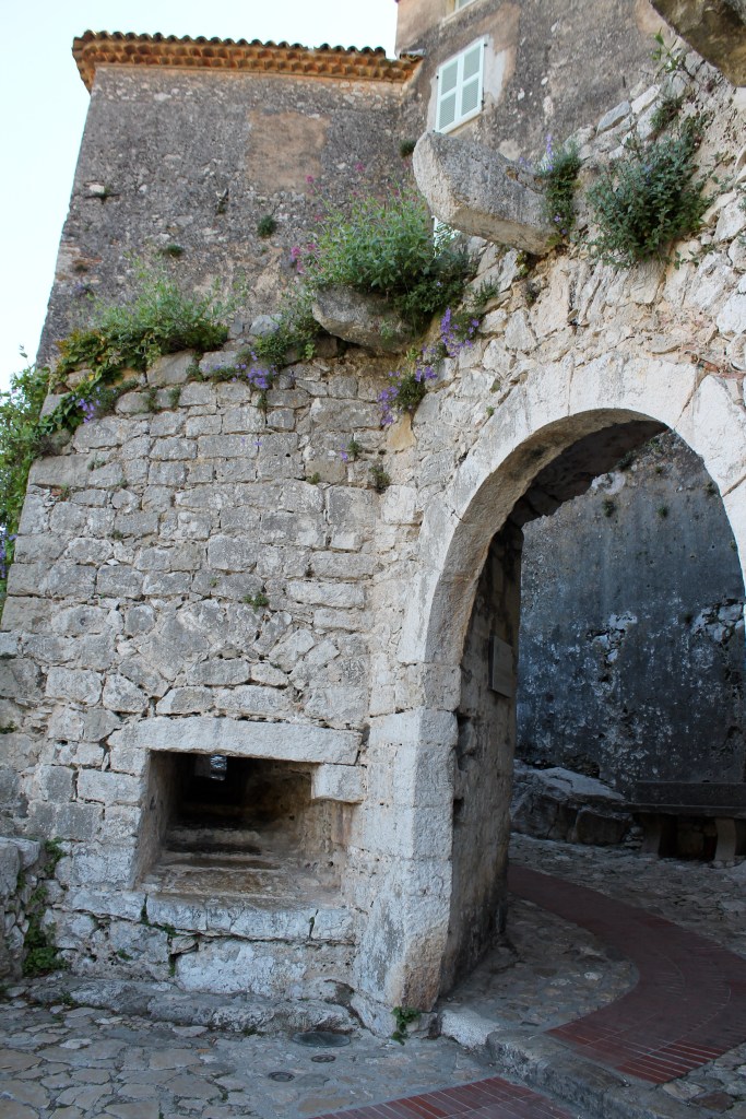 The entrance to Eze!