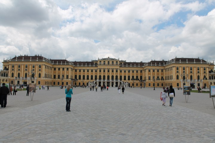 The front of Schonbrunn Palace!
